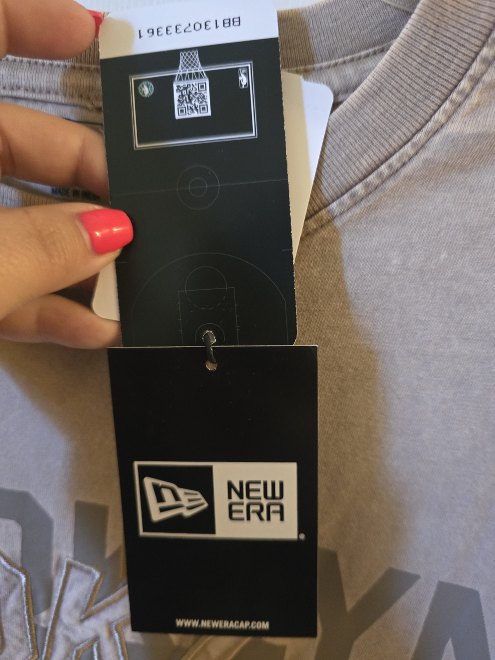 BNWT New Era Men's Brooklyn Nets Graphic Tee Large - Picture 4 of 9